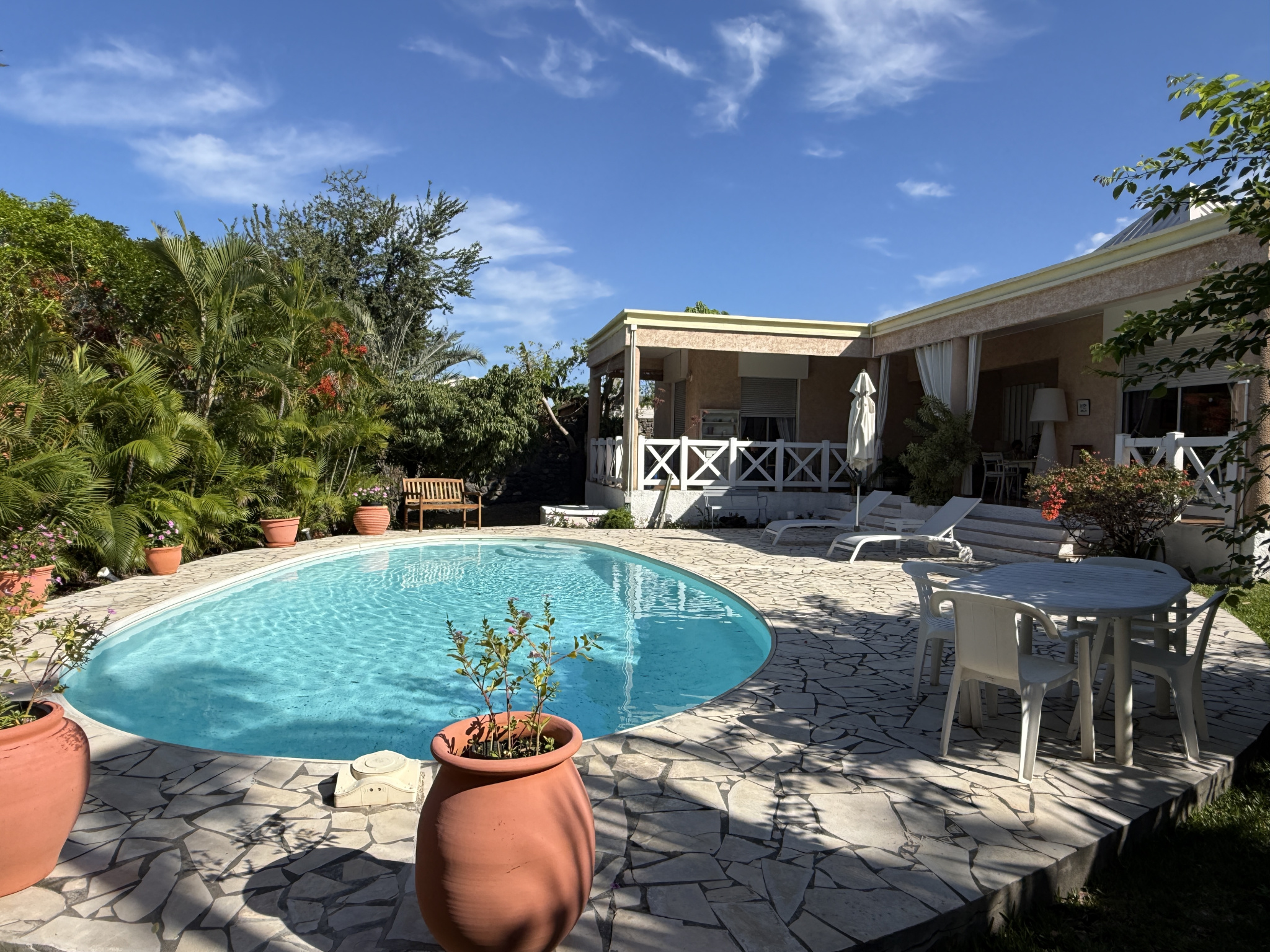 Agence immobilière de NATO IMMOBILIER 974